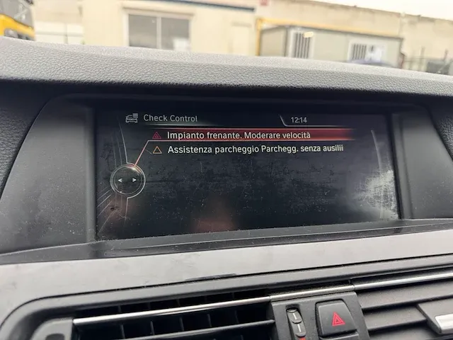 Bmw 5 (f10) 525dxas start/stop 218 at, 2013 - afbeelding 11 van  31