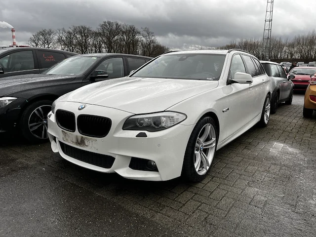 Bmw 5 sw (f11) touring 520das start/stop 184 at, 2013 - afbeelding 1 van  23