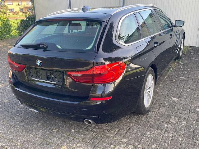 Bmw 518d - 2019 - afbeelding 5 van  10