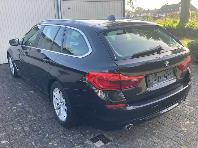 Bmw 518d - 2019 - afbeelding 6 van  10