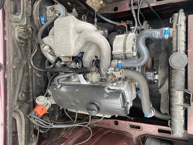 Bmw 518i/e28 - afbeelding 8 van  22