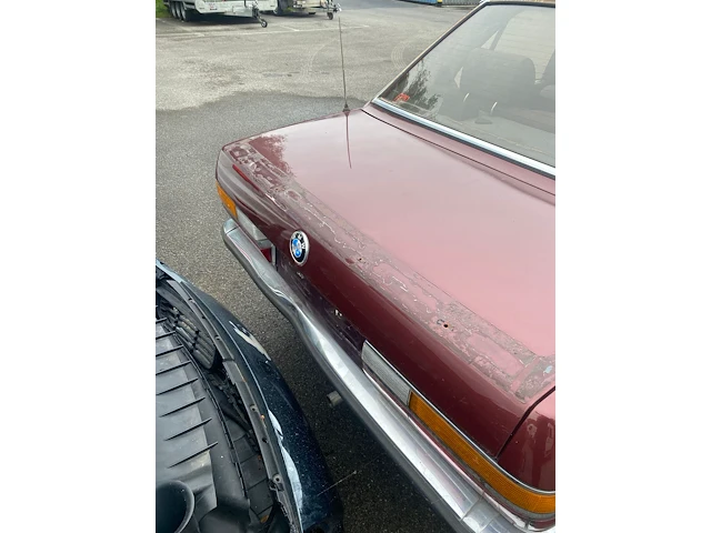 Bmw 518i/e28 - afbeelding 9 van  22