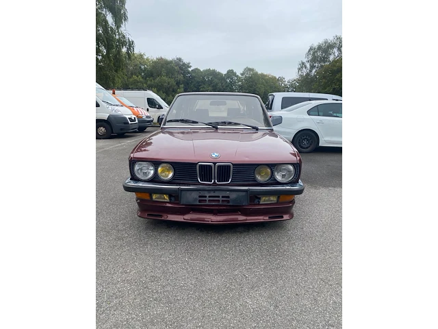 Bmw 518i/e28 - afbeelding 14 van  22