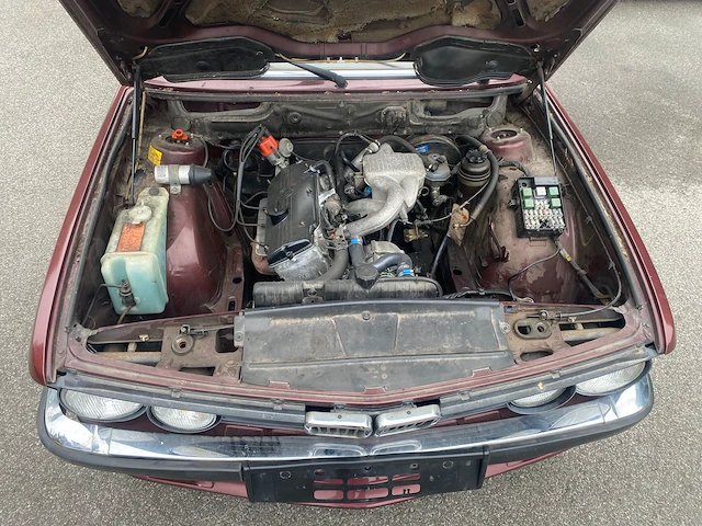 Bmw 518i/e28 - afbeelding 15 van  22