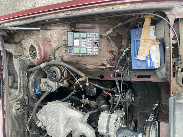Bmw 518i/e28 - afbeelding 17 van  22