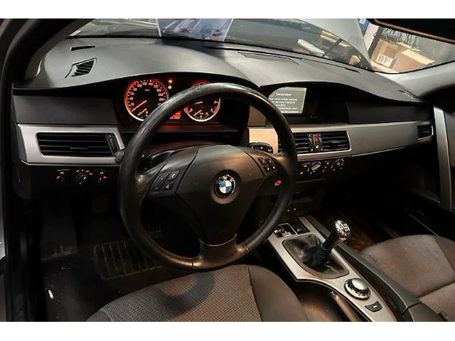 Bmw 5202 - afbeelding 18 van  23