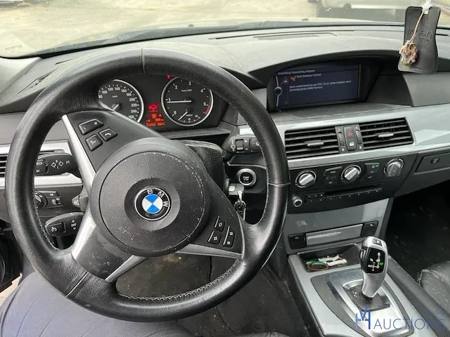 Bmw 520d - 2009 - afbeelding 14 van  14
