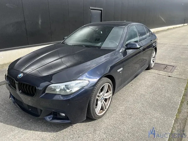 Bmw 520d - 2016 - afbeelding 1 van  13