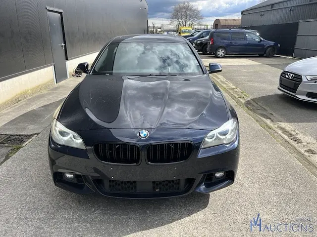 Bmw 520d - 2016 - afbeelding 6 van  13