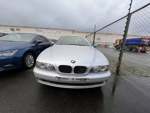 Bmw 520d, 2001 - afbeelding 2 van  27