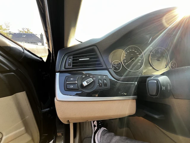 Bmw 520d, 2010 - afbeelding 11 van  41