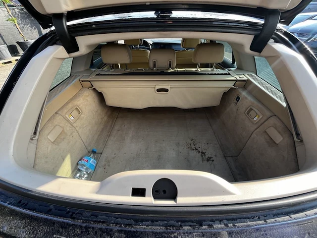 Bmw 520d, 2010 - afbeelding 18 van  41