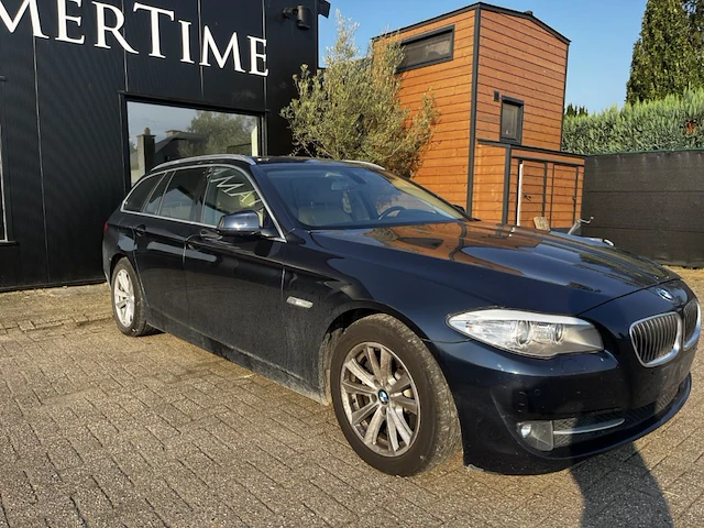 Bmw 520d, 2010 - afbeelding 23 van  41