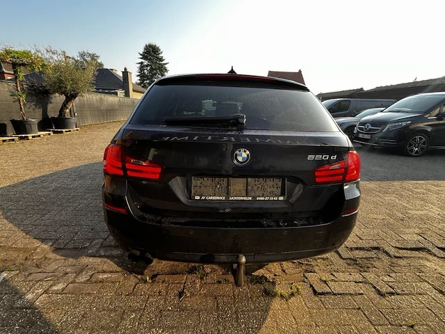 Bmw 520d, 2010 - afbeelding 38 van  41