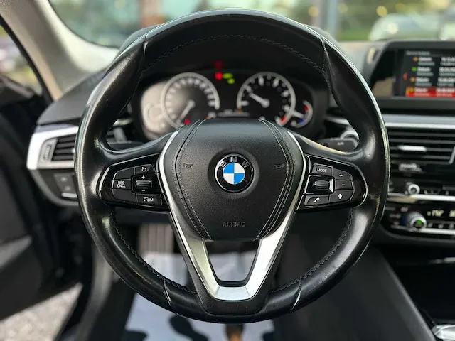 Bmw 520d, 2017 - afbeelding 3 van  16