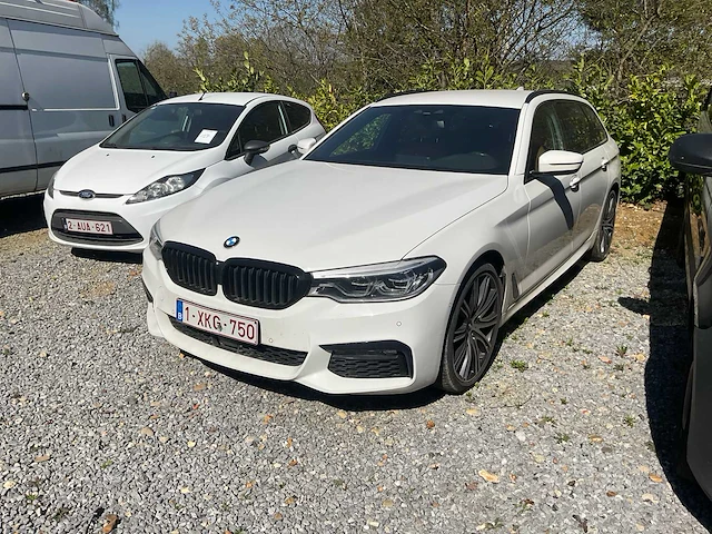 Bmw 520d personenauto - afbeelding 1 van  10