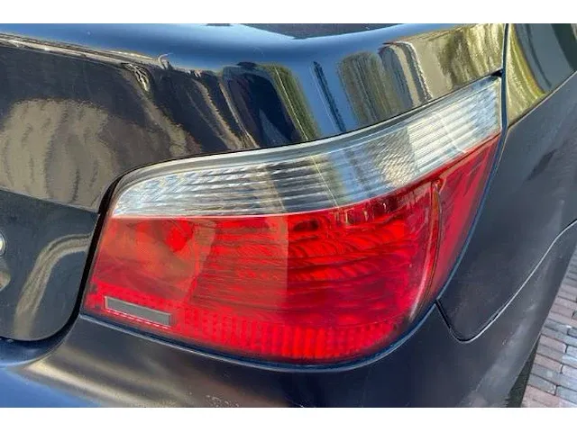 Bmw 520d sedan - afbeelding 18 van  49