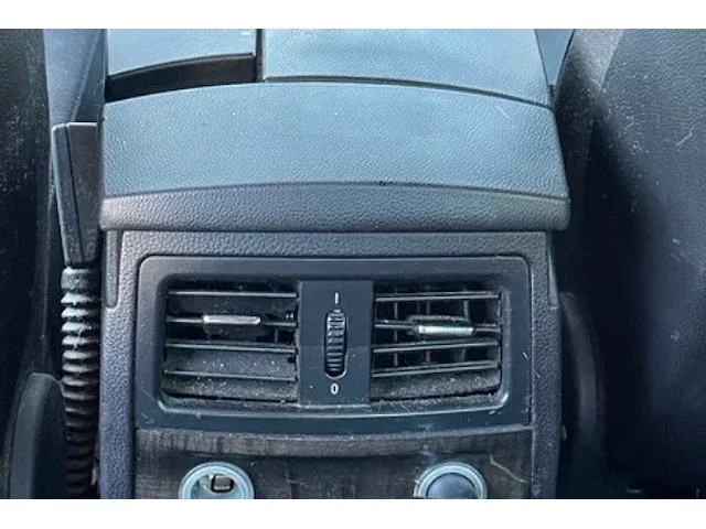 Bmw 520d sedan - afbeelding 27 van  49