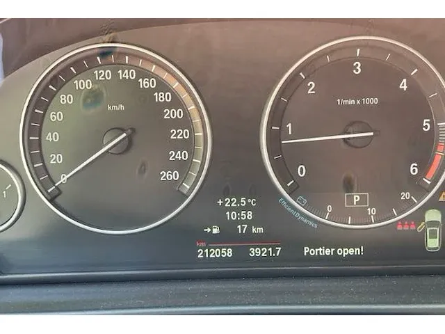 Bmw 520d stationwagen - afbeelding 26 van  29