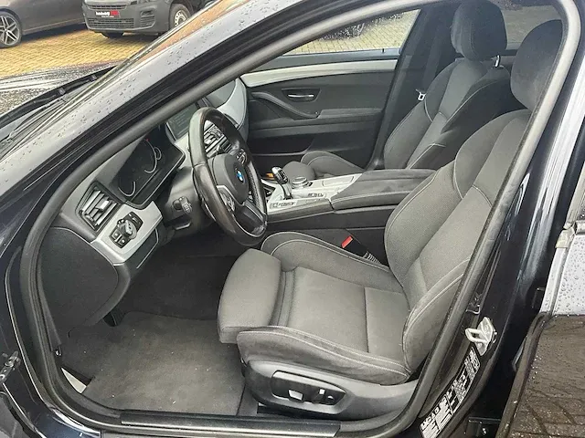 Bmw 520d x-drive - 2014 - afbeelding 3 van  26