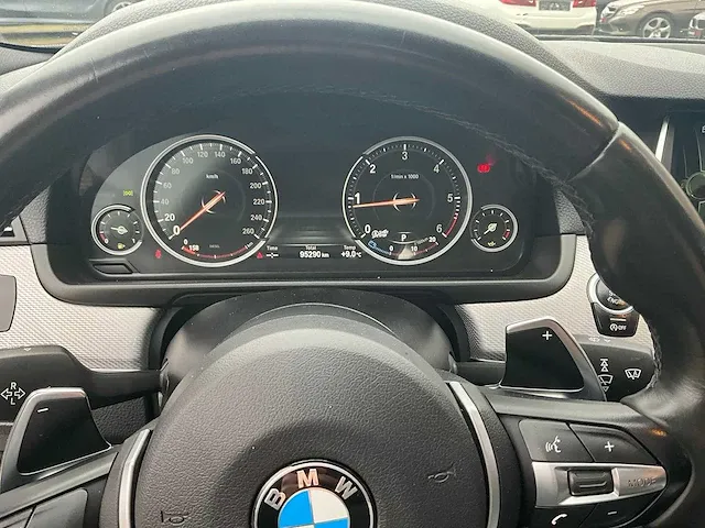 Bmw 520d x-drive - 2014 - afbeelding 7 van  26