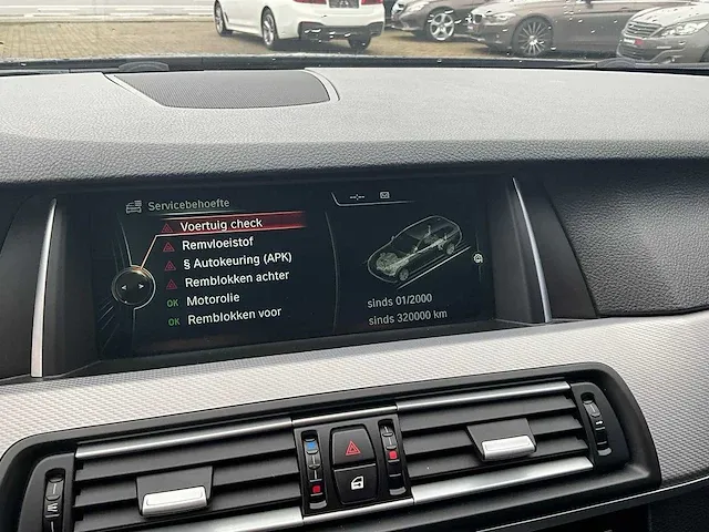 Bmw 520d x-drive - 2014 - afbeelding 8 van  26