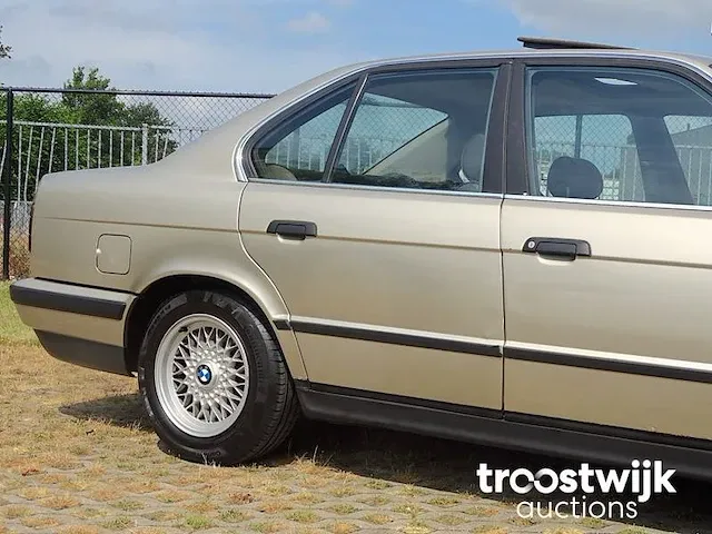 Bmw 520i automatic - afbeelding 9 van  58
