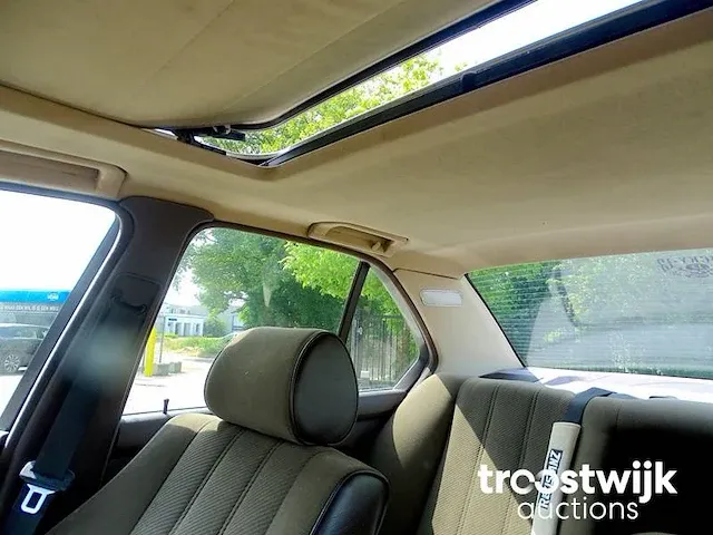Bmw 520i automatic - afbeelding 37 van  58