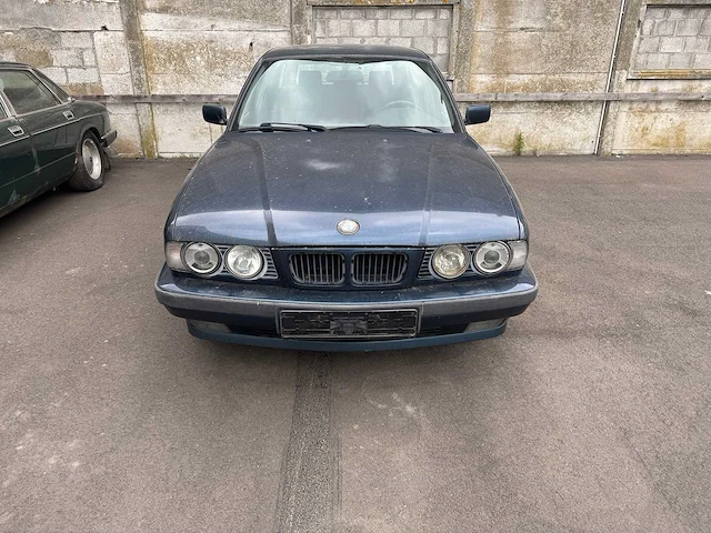 Bmw 520i - afbeelding 4 van  8