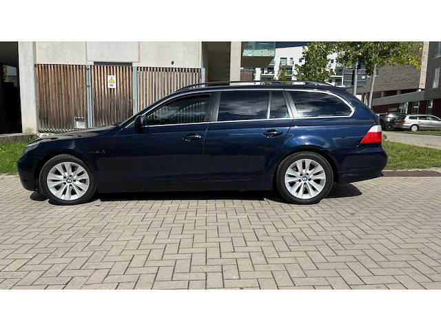 Bmw 525i, 2006 - afbeelding 1 van  21