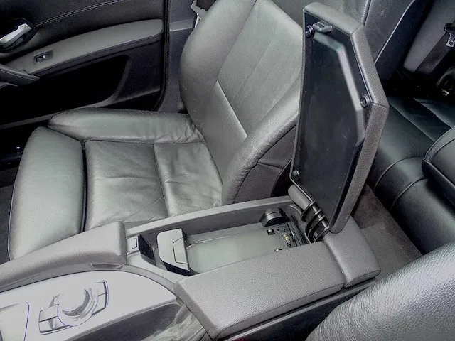 Bmw 535d touring (m-pack) - afbeelding 45 van  67