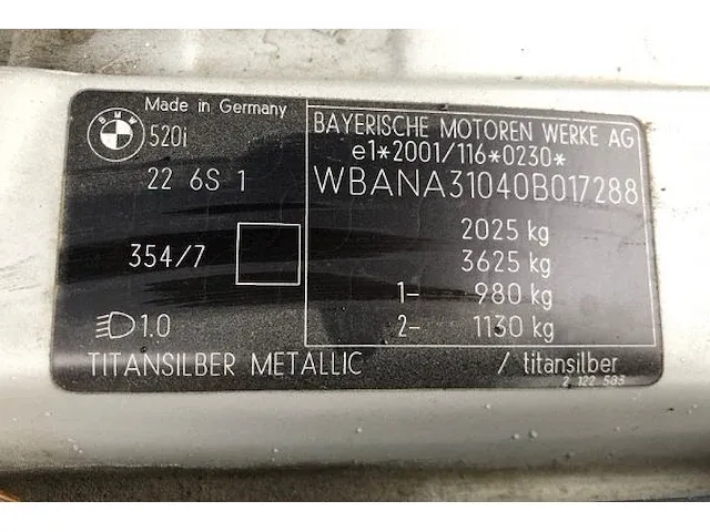 Bmw 560l sedan - afbeelding 9 van  35