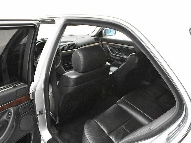 Bmw 725 - afbeelding 8 van  39