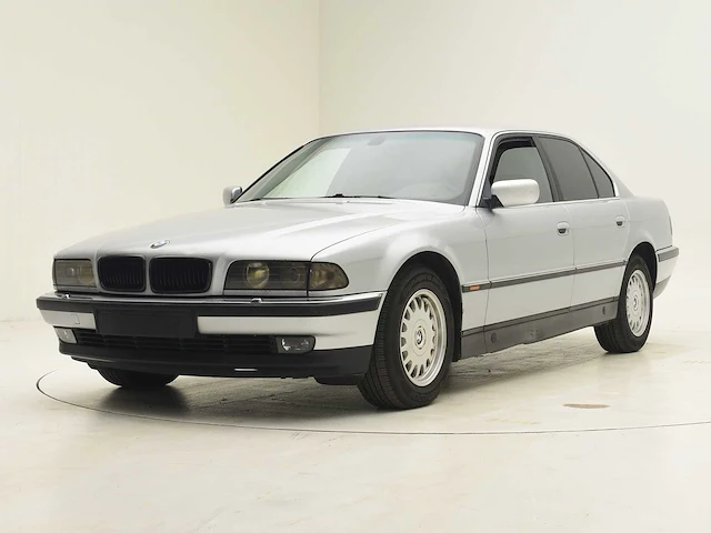 Bmw 725 - afbeelding 1 van  39