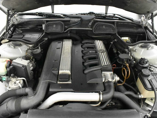 Bmw 725 - afbeelding 25 van  39