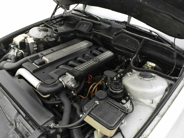 Bmw 725 - afbeelding 26 van  39