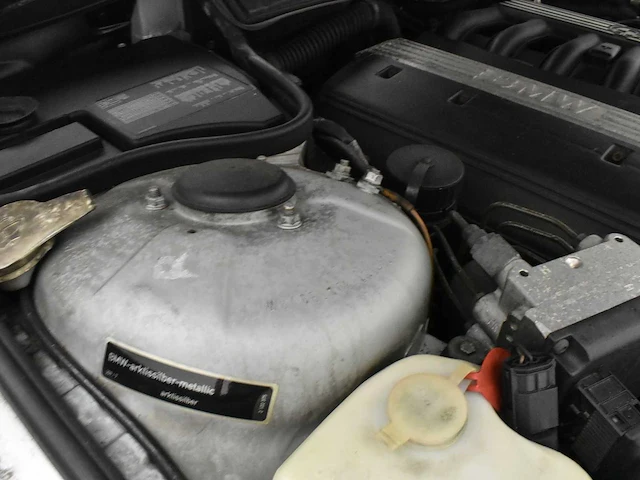 Bmw 725 - afbeelding 27 van  39