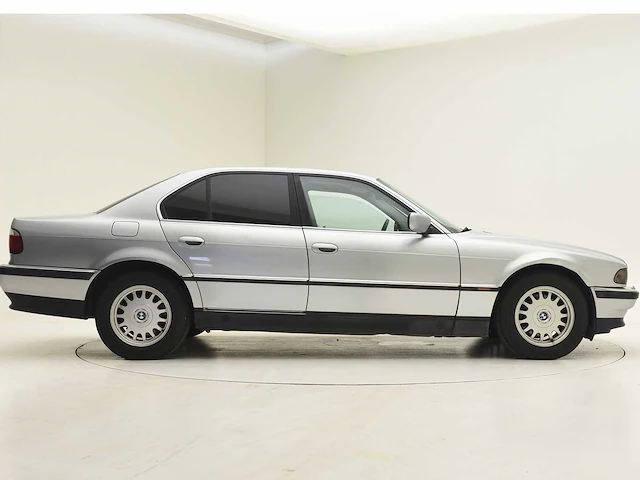 Bmw 725 - afbeelding 23 van  39