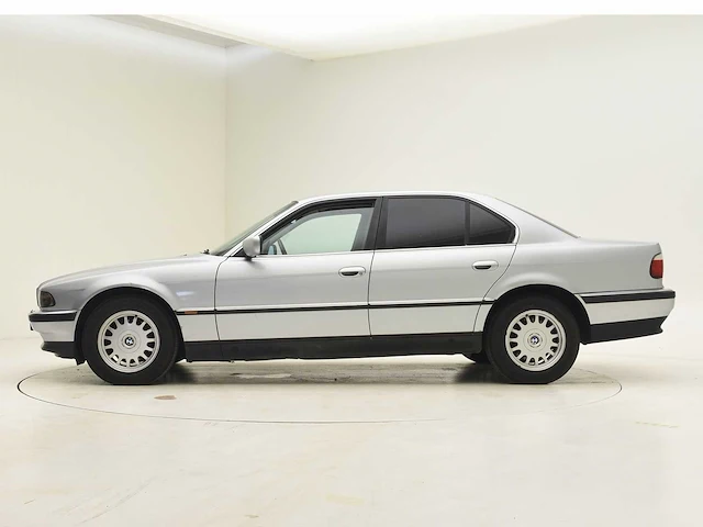 Bmw 725 - afbeelding 34 van  39
