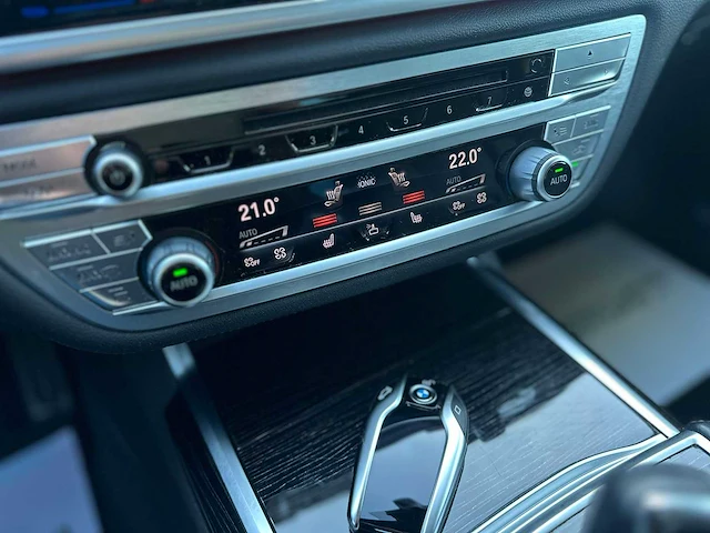 Bmw 740e iperformance, 2018 - afbeelding 15 van  29