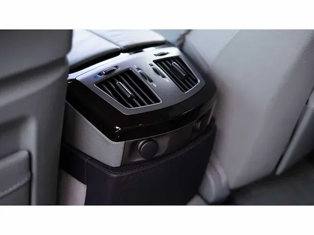 Bmw 760 li 'bulletproof' sedan 6,0l v12 - 2003 - afbeelding 27 van  71