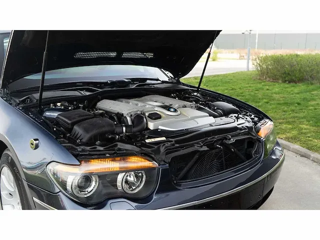 Bmw 760 li 'bulletproof' sedan 6,0l v12 - 2003 - afbeelding 52 van  71
