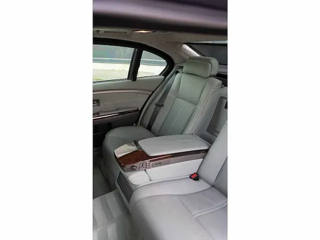 Bmw 760 li 'bulletproof' sedan 6,0l v12 - 2003 - afbeelding 58 van  71