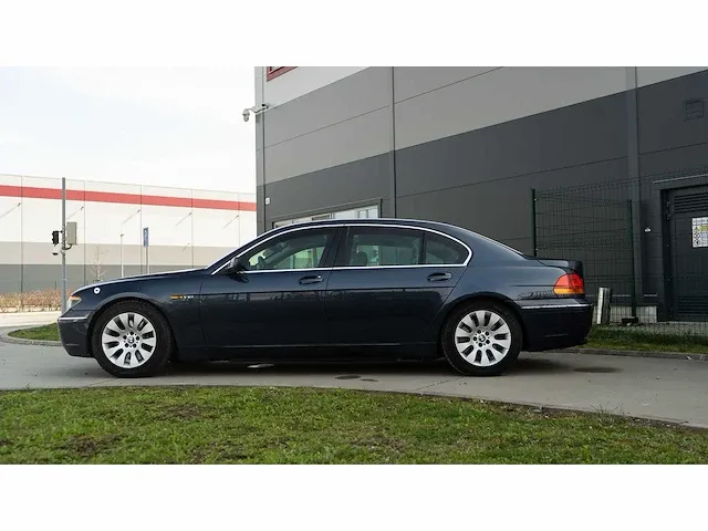Bmw 760 li 'bulletproof' sedan 6,0l v12 - 2003 - afbeelding 70 van  71
