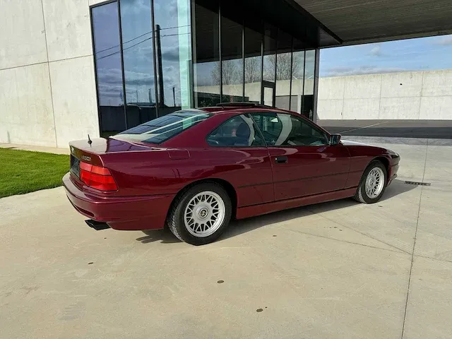 Bmw 850i no reserve - afbeelding 29 van  32