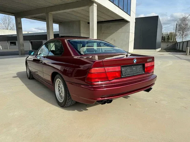 Bmw 850i no reserve - afbeelding 31 van  32