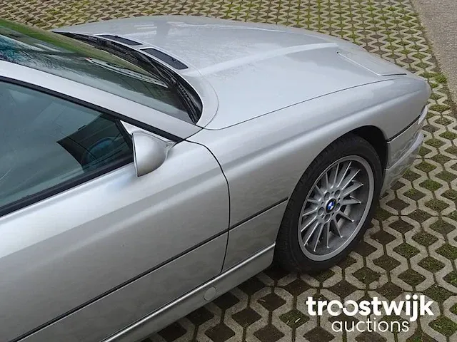 Bmw 850i(a) with csi-panels - afbeelding 9 van  50