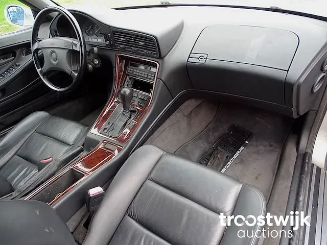 Bmw 850i(a) with csi-panels - afbeelding 13 van  50