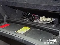 Bmw 850i(a) with csi-panels - afbeelding 16 van  50