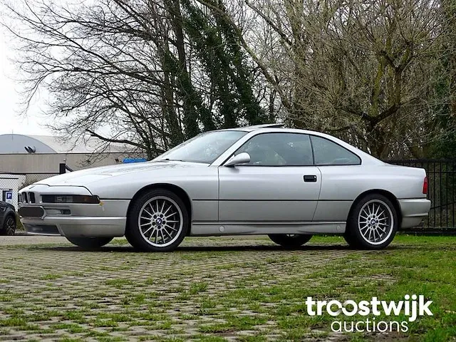 Bmw 850i(a) with csi-panels - afbeelding 12 van  50